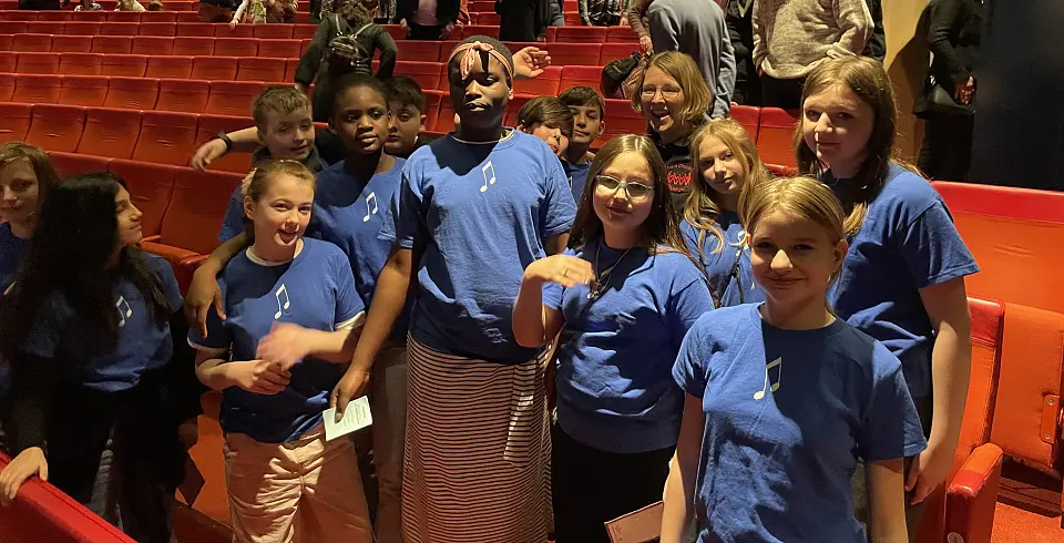 NOG Chor bei Young Voices Bremen im Metropoltheater