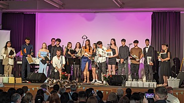 Verabschiedung der 10. Klassen 2023 – Herzliche Glückwünsche! Wir sind stolz auf 