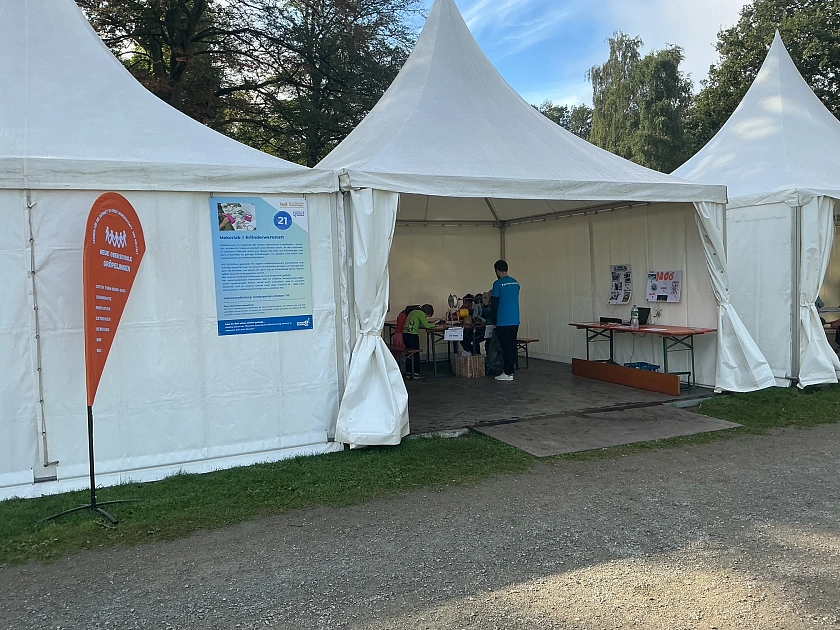 Unser Stand au&szlig;en