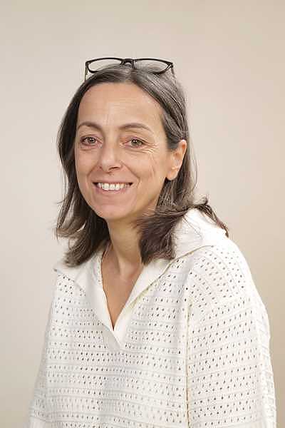 Portrait Ayse Sari-Agackesen